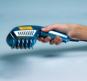 polylaser_brush_below_hand_th